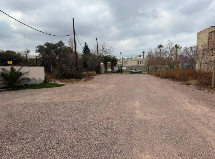 Terreno · 1567m²