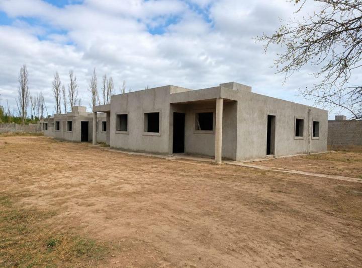 Casa · 99m² · 4 Ambientes · 1 Cochera