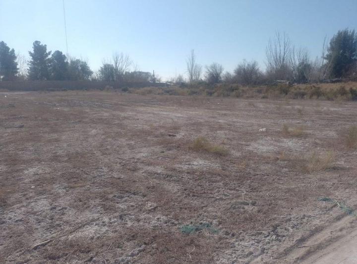 Terreno · 2406m²