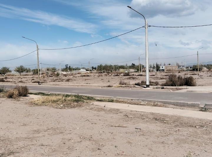 Terreno · 300m²