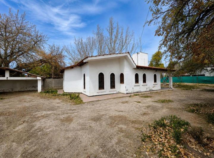 Casa · 177m² · 5 Ambientes · 2 Cocheras