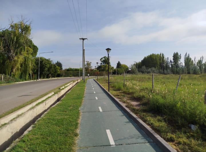 Terreno · 240m²