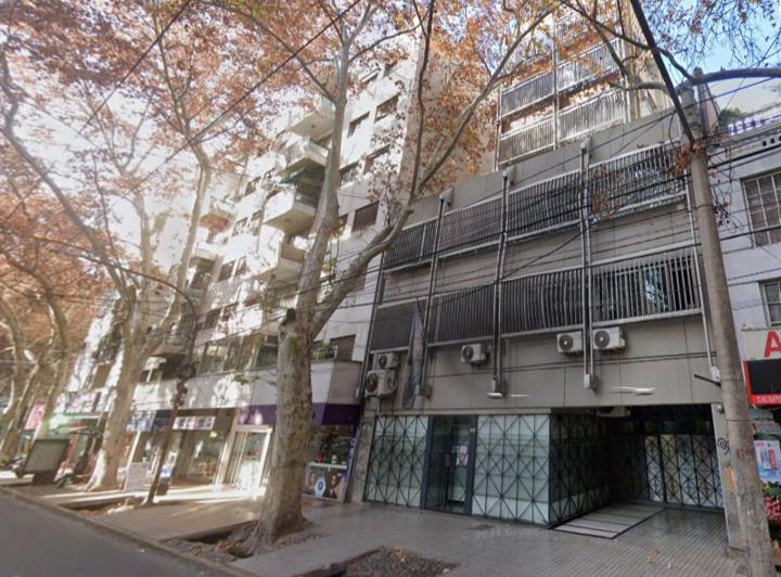 Edificio · 1996m² · 10 Cocheras