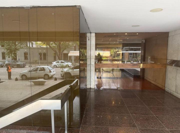 Oficina comercial · 65m² · 2 Ambientes · 1 Cochera
