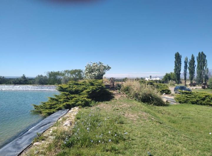 Terreno · 1020000m²