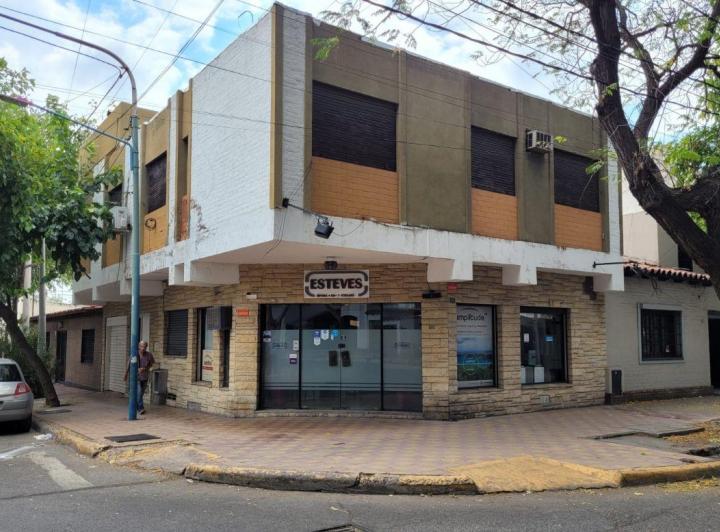 Departamento · 230m² · 5 Ambientes · 1 Cochera