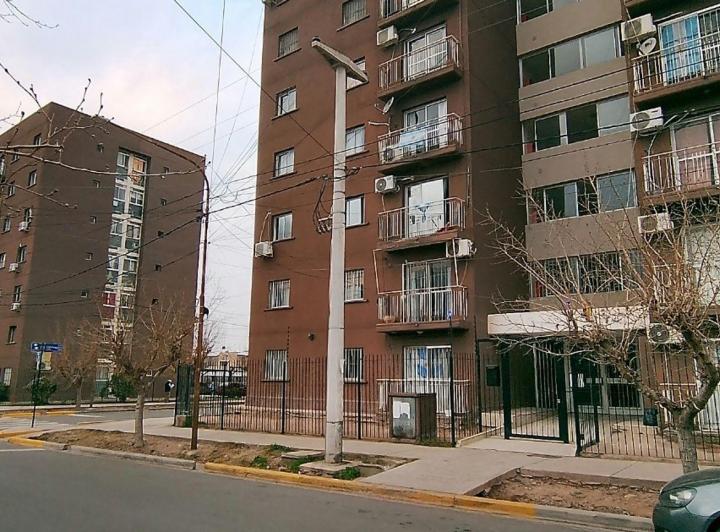Departamento · 54m² · 5 Ambientes · 1 Cochera