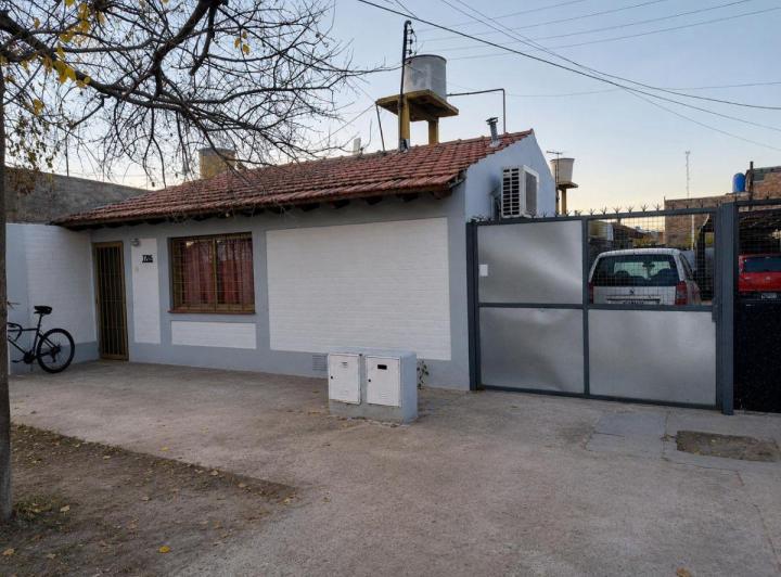 Casa · 110m² · 4 Ambientes · 1 Cochera