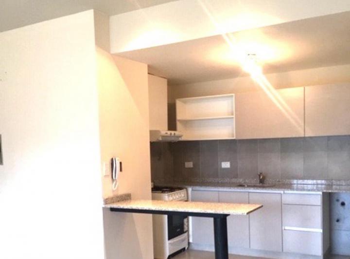 Departamento · 90m² · 3 Ambientes · 1 Cochera