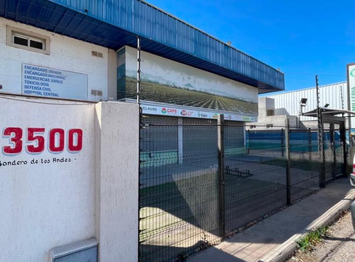 Bodega-Galpón · 910m² · 7 Ambientes