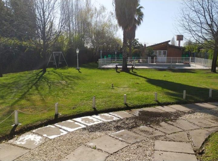 Casa · 70m² · 5 Ambientes · 1 Cochera