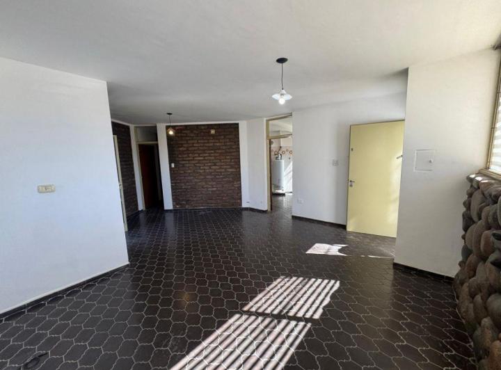 Casa · 119m² · 6 Ambientes · 1 Cochera