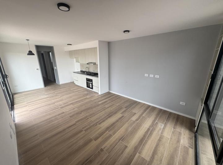 Casa · 90m² · 5 Ambientes · 1 Cochera