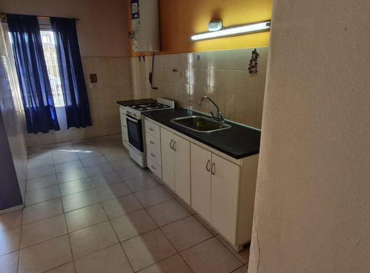 Casa · 200m² · 4 Ambientes · 4 Cocheras