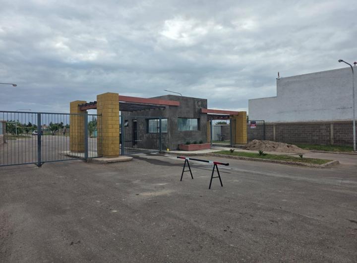Terreno · 350m²
