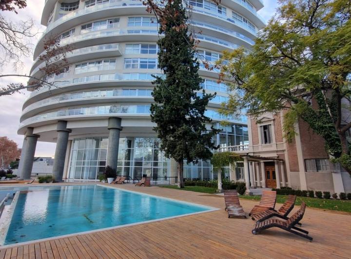 Departamento · 70m² · 2 Dormitorios · 1 Cochera