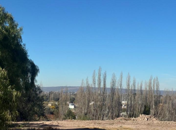 Terreno · 2320m²
