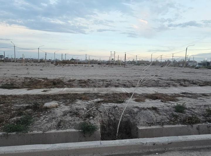 Terreno · 226m²