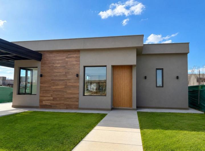 Casa · 200m² · 4 Ambientes