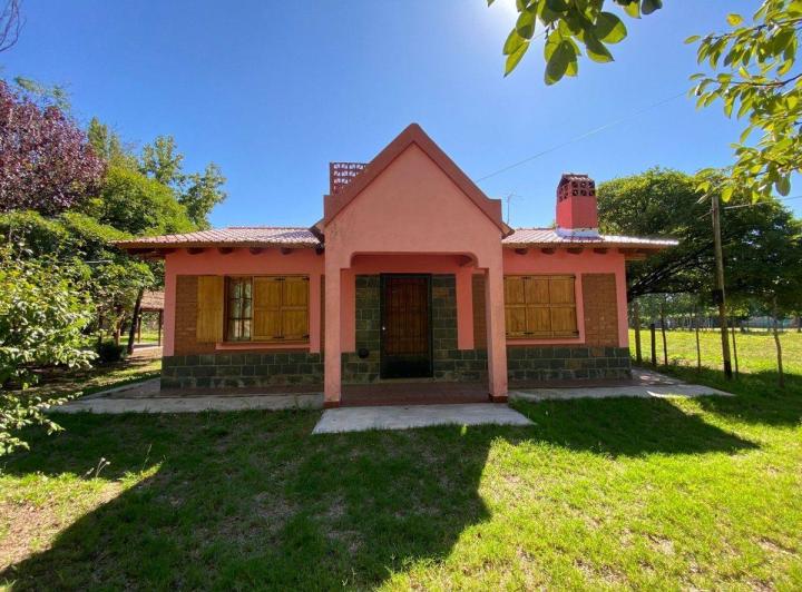 Casa · 125m² · 3 Ambientes · 2 Cocheras