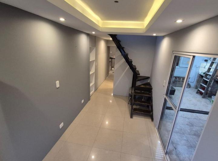 Casa · 90m² · 5 Ambientes · 1 Cochera