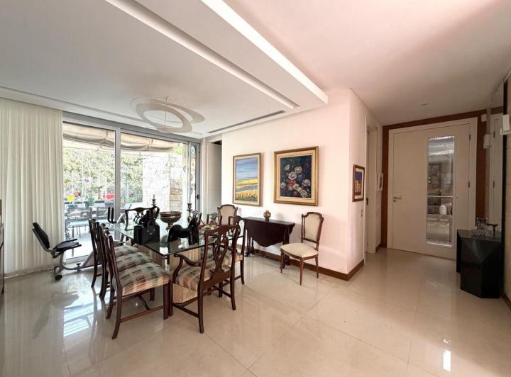 Casa · 199m² · 5 Ambientes · 1 Cochera