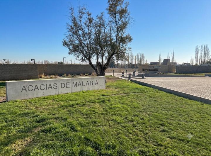 Terreno · 300m²