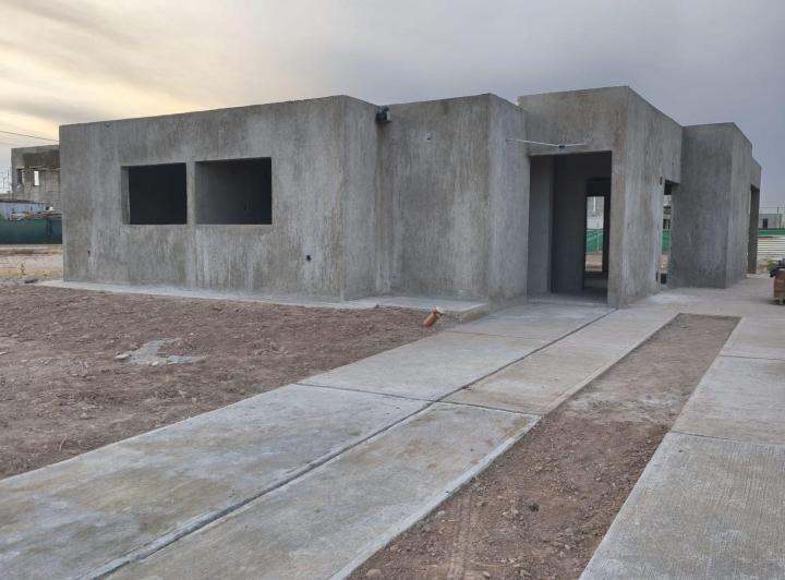 Casa · 146m² · 7 Ambientes · 2 Cocheras