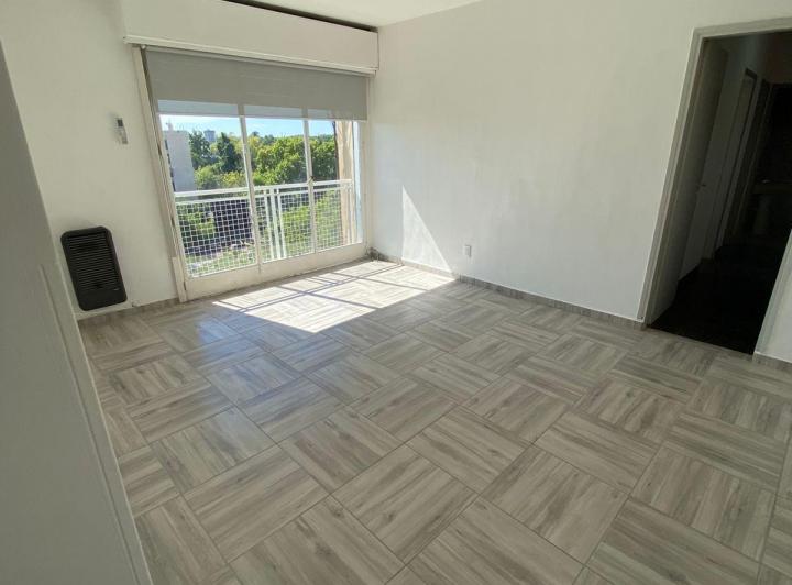 Departamento · 70m² · 6 Ambientes · 1 Cochera
