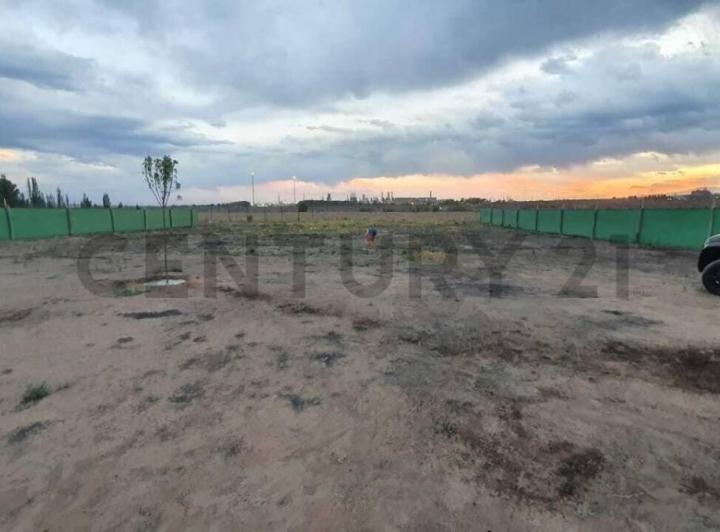 Terreno · 2000m²