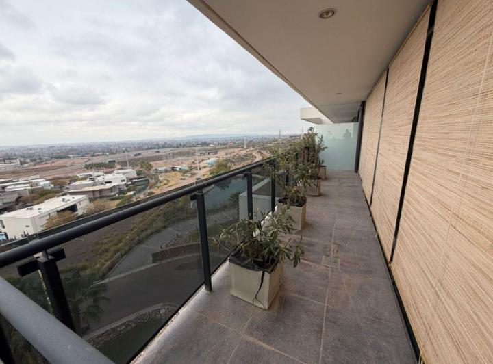 Departamento · 225m² · 4 Ambientes · 2 Cocheras