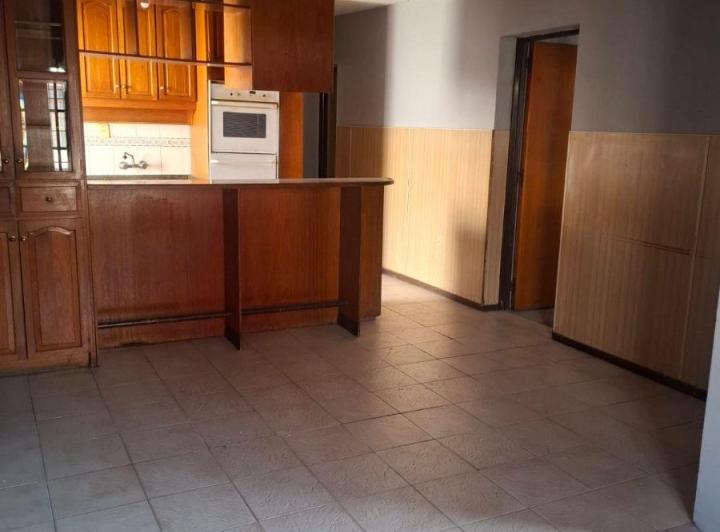 Casa · 163m² · 1 Ambiente · 1 Cochera