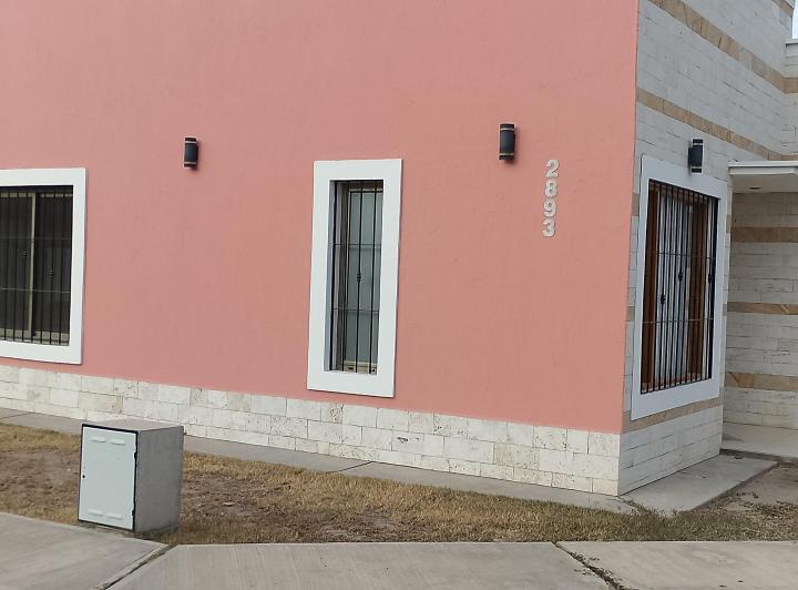 Casa · 170m² · 6 Ambientes · 2 Cocheras