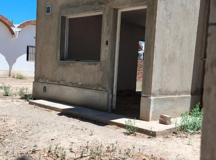 Casa · 75m² · 4 Ambientes · 1 Cochera