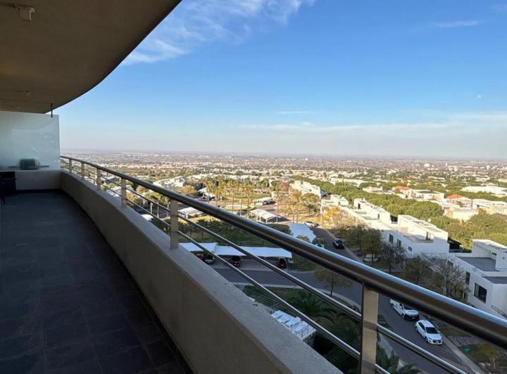 Departamento · 92m² · 4 Ambientes · 1 Cochera