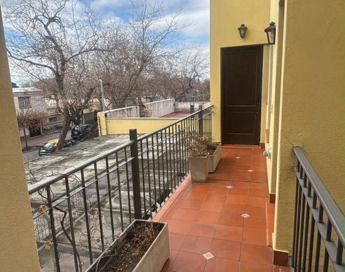 Casa · 80m² · 4 Ambientes