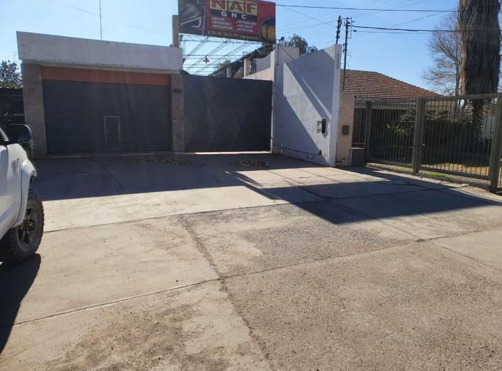 Bodega-Galpón · 620m²