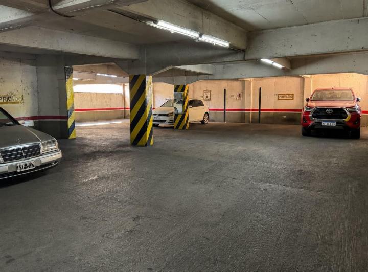 Garage · 24m²