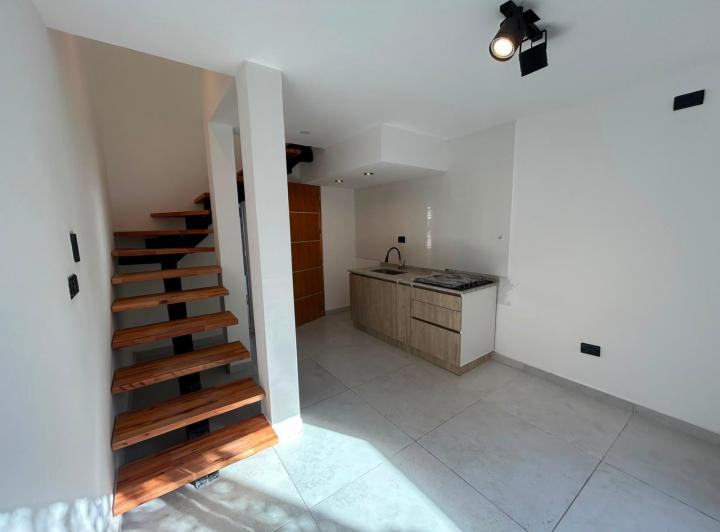 Casa · 66m² · 2 Dormitorios · 1 Cochera