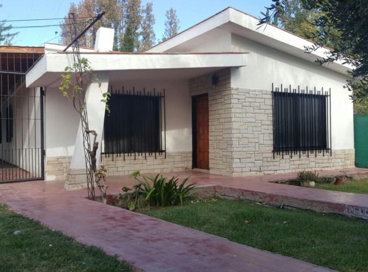 Quinta vacacional · 350m² · 4 Dormitorios · 3 Cocheras