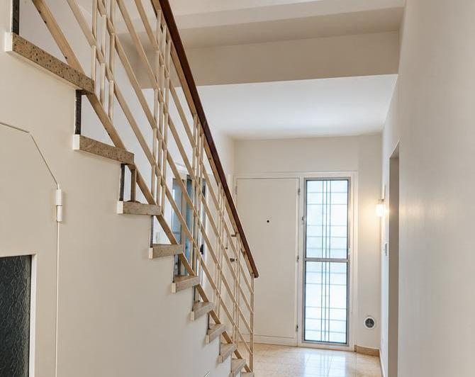 Casa · 200m² · 4 Dormitorios · 2 Cocheras