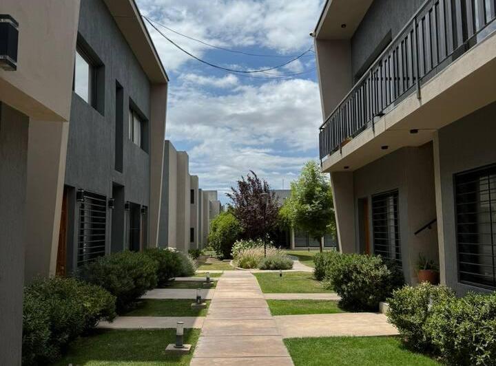 Departamento · 65m² · 3 Ambientes · 1 Cochera