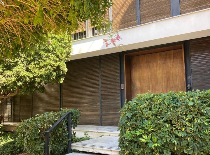 Casa · 596m² · 5 Dormitorios