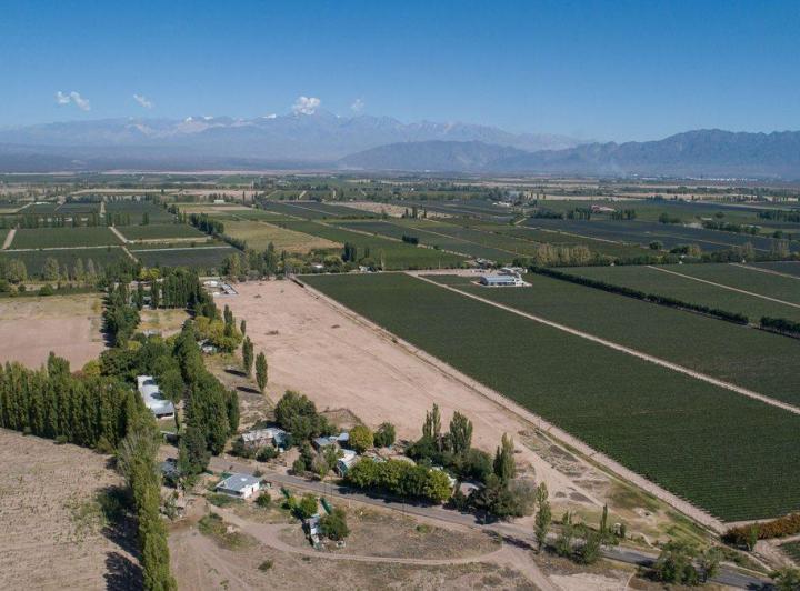 Terreno · 376m²