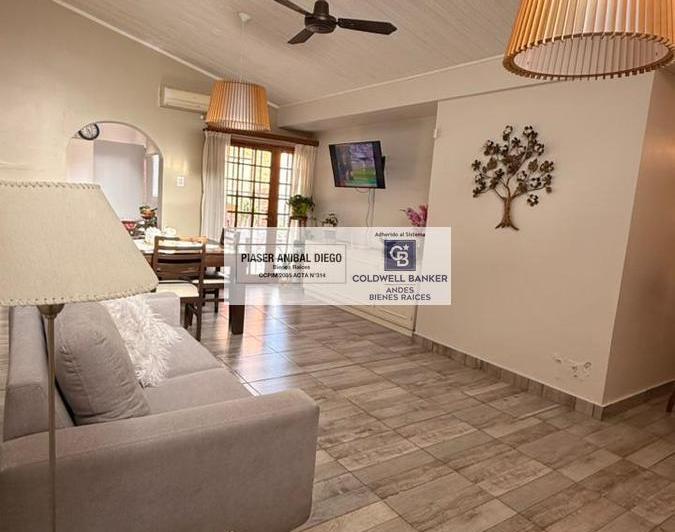 Casa · 170m² · 7 Ambientes · 1 Cochera