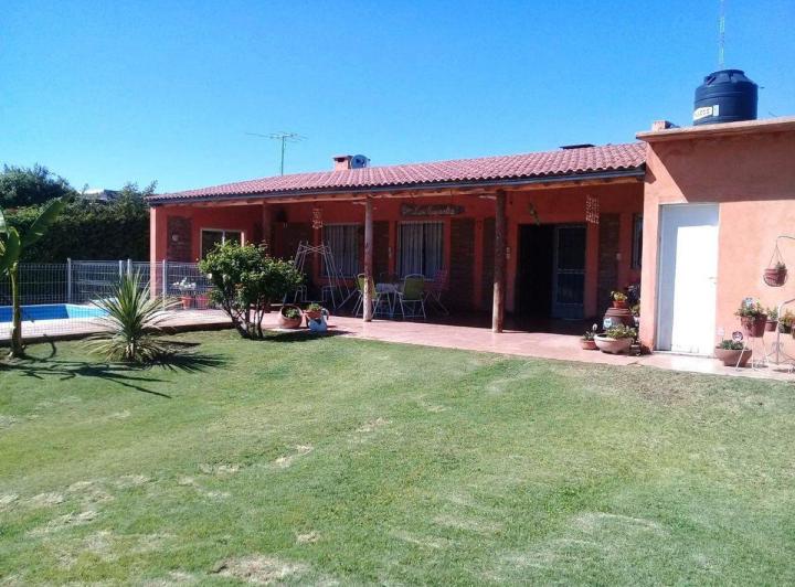 Casa · 108m² · 2 Ambientes · 1 Cochera