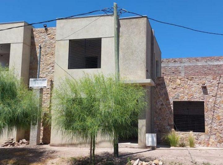 Casa · 132m² · 2 Ambientes · 1 Cochera