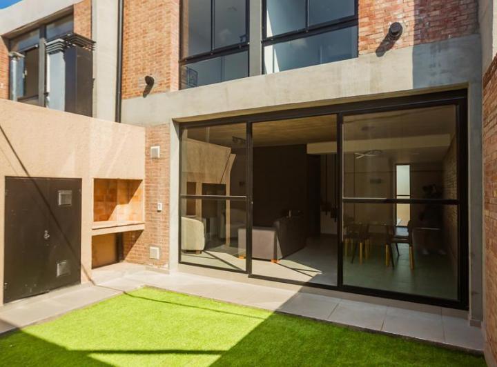 PH · 90m² · 2 Dormitorios · 1 Cochera