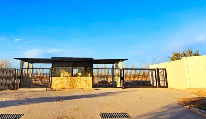 Terreno · 966m²