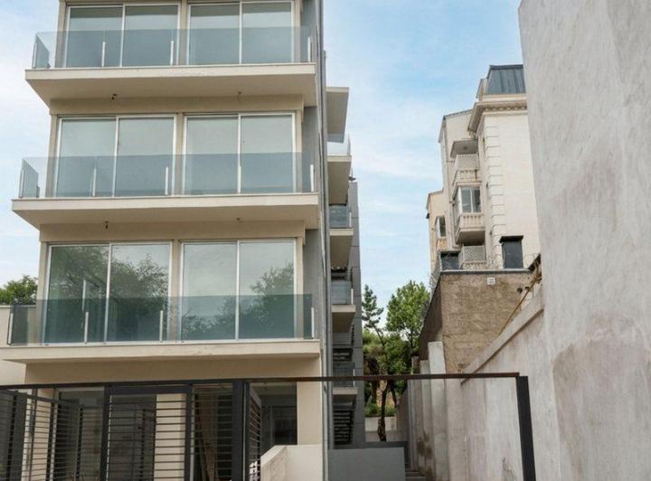 Edificio · 3615m² · 33 Cocheras